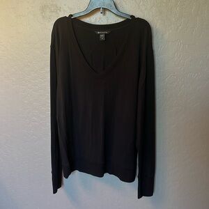 ATHLETA Women’s BLACK Lighterweight Sweatshirt! LIKE NEW!!